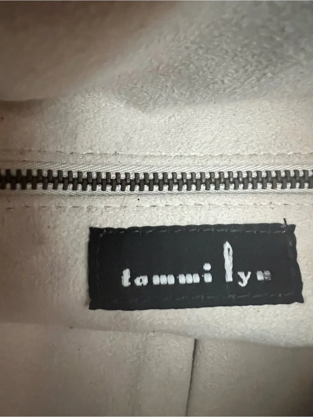 Tammi Lyn description vintage